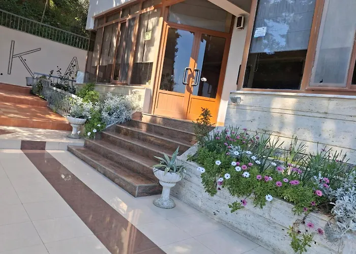 Jozi Kaiser 4 Daire *